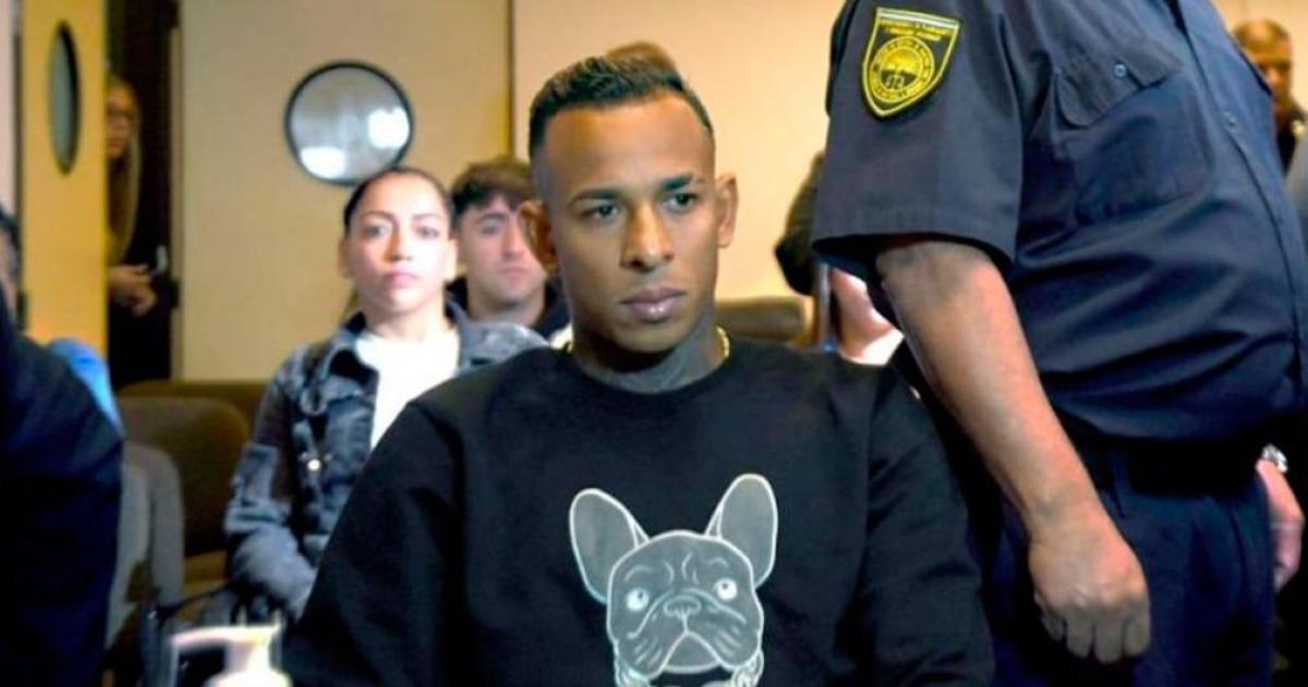 Absolvieron a Sebastiaacuten Villa en la causa por abuso sexual