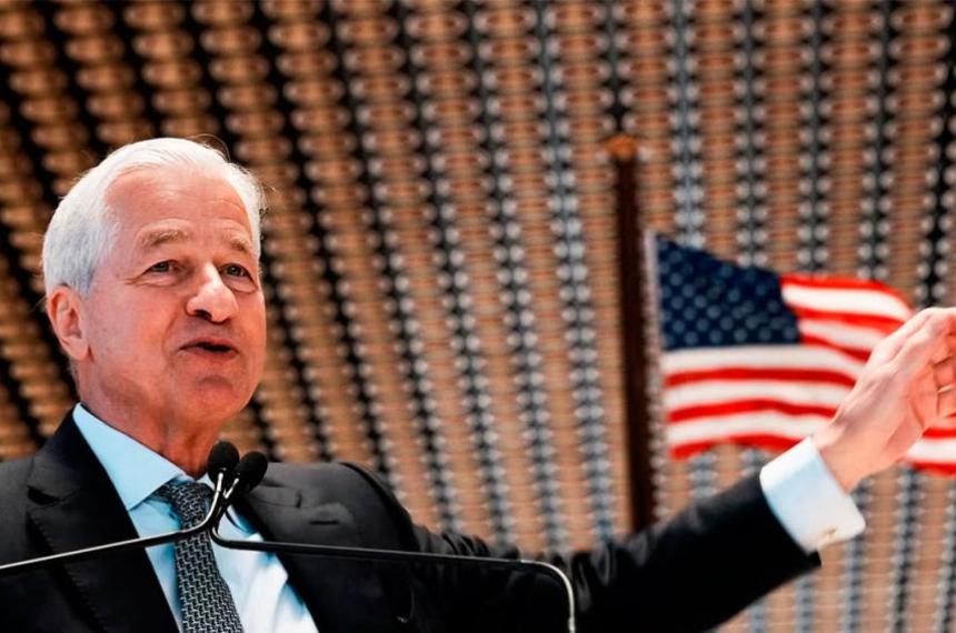 Caputo se reuniraacute con el CEO de JP Morgan por el preacutestamo de US 20000 millones y la recompra de deuda