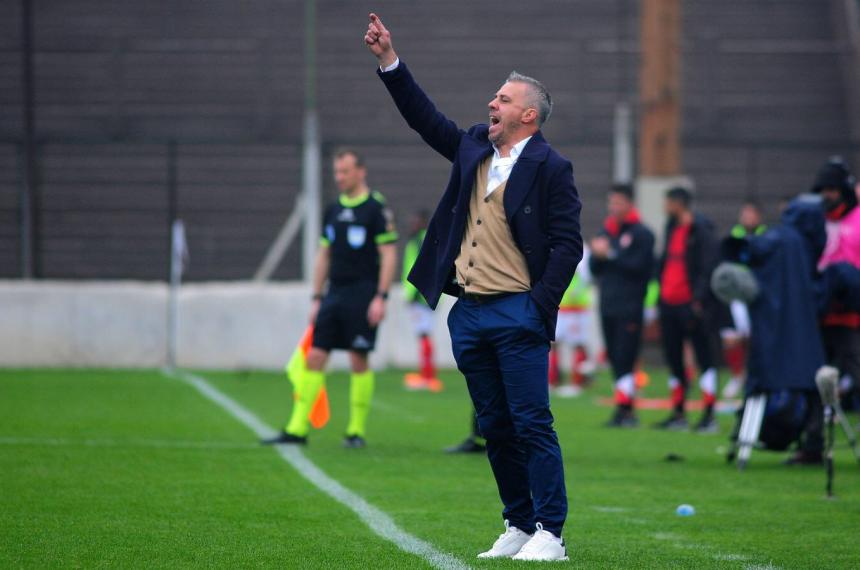 Pusineri se fue a tres fechas de la finalización del Torneo Clausura