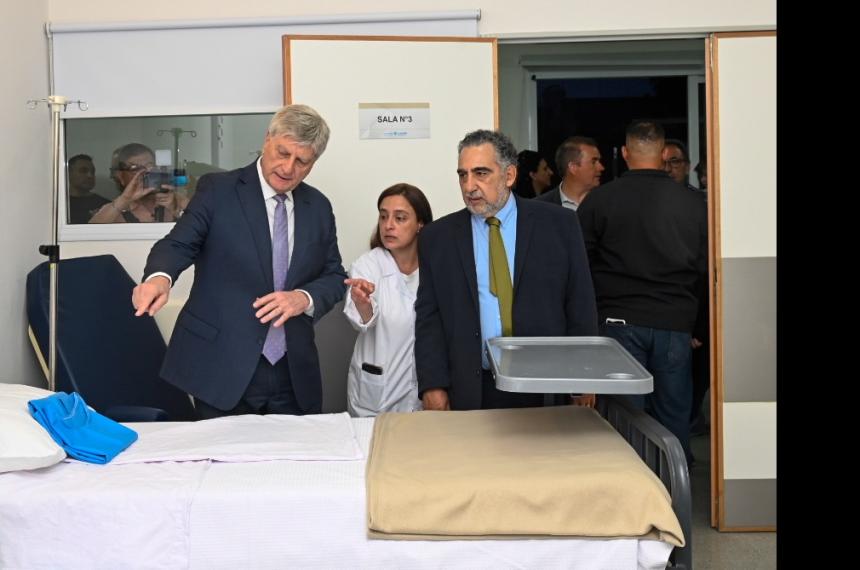 El hospital inició su actividad con servicios esenciales