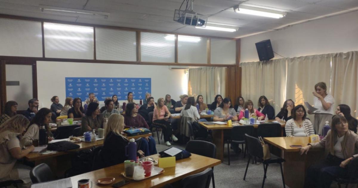 La propuesta formativa es la dimensión organizativa y los procedimientos administrativos contables