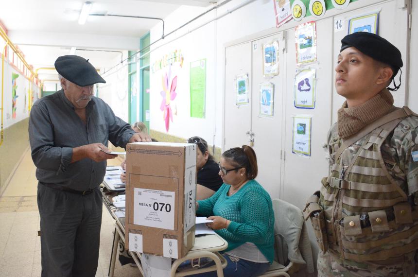 Maacutes de 300 mil pampeanas y pampeanos estaacuten llamados a votar este domingo