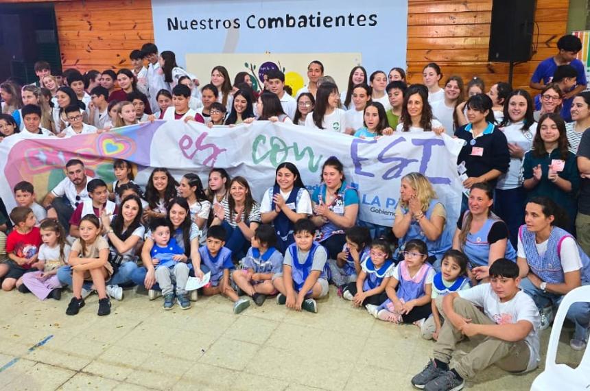 La actividad de cierre se hizo con colegios de Eduardo Castex