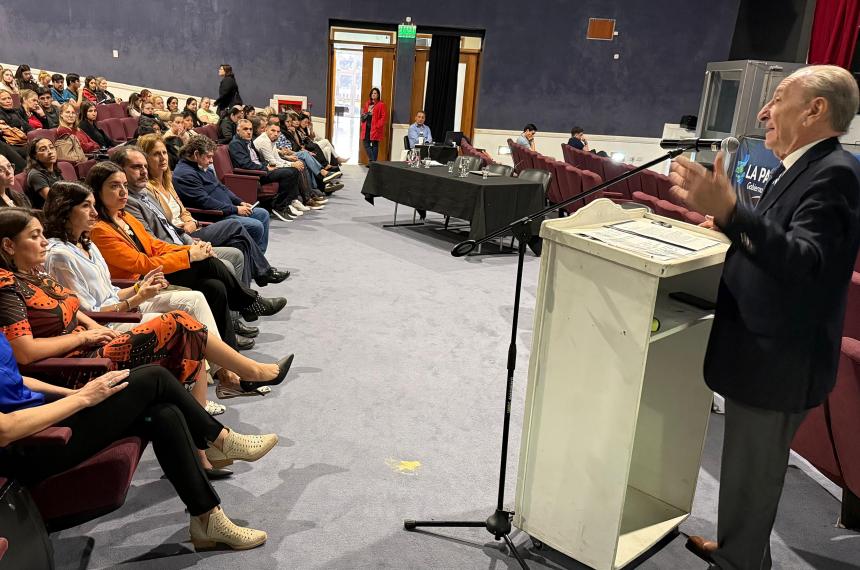 Las jornadas estuvieron encabezadas por el ministro Kohan