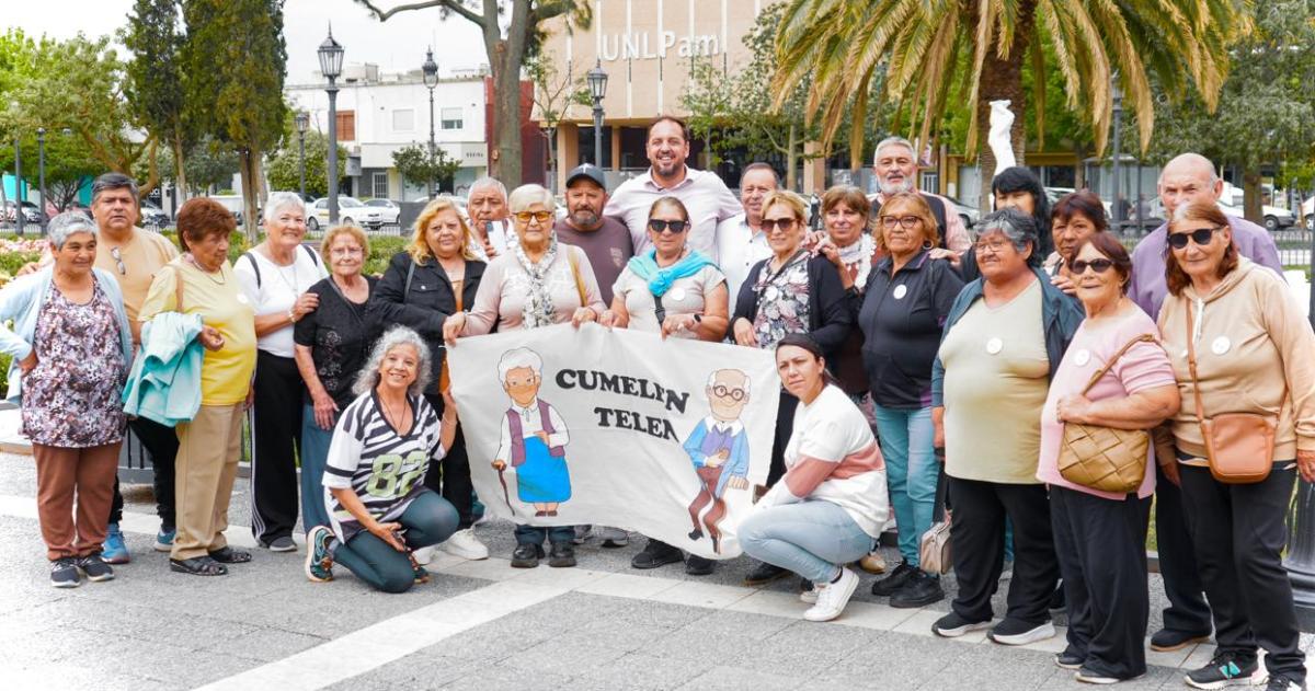 Vecinos y vecinas de Teleacuten participaron del programa Conoceacute tu Capital