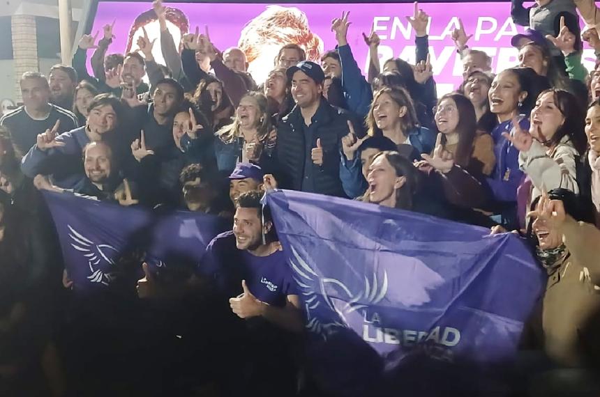 Ravier el fenoacutemeno libertario consolida su base en La Pampa