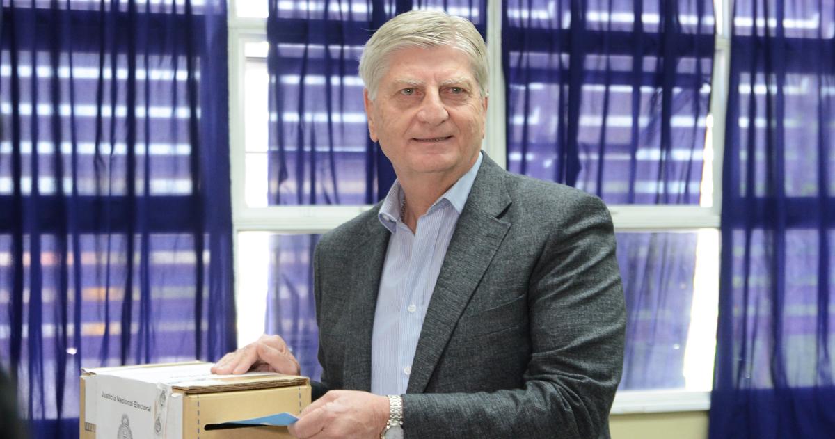 Ziliotto votó a las 10-00 horas en el Colegio Manuel Belgrano