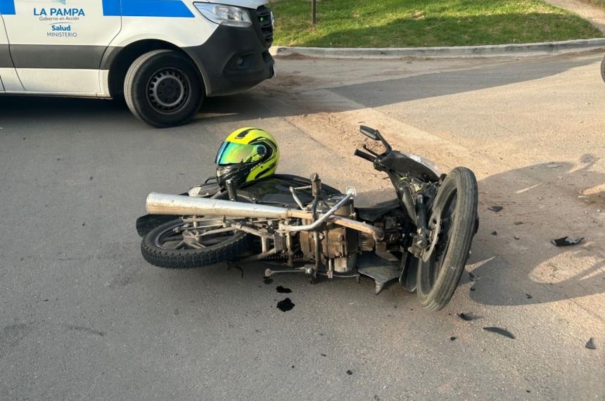  El conductor de la moto fue trasladado al Hospital Favaloro