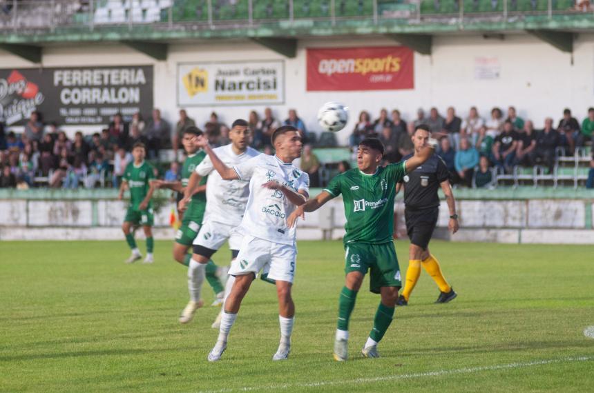 Juegan desde las 20-30 horas