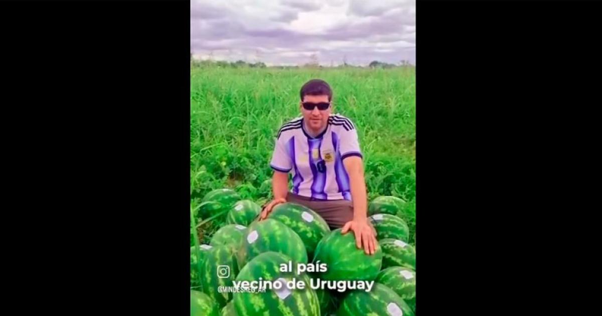 Es un diacutea histoacuterico- un productor chaquentildeo concretoacute la primera exportacioacuten de sandiacuteas a Uruguay en maacutes de 40 antildeos