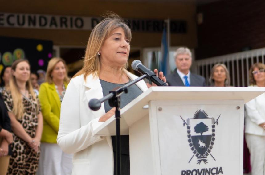 Intendenta de Winifreda Adriana García