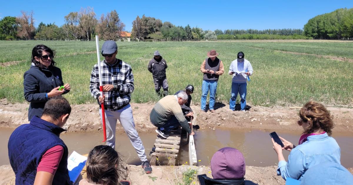 La actividad en 25 de Mayo contó con participación de una veintena de personas