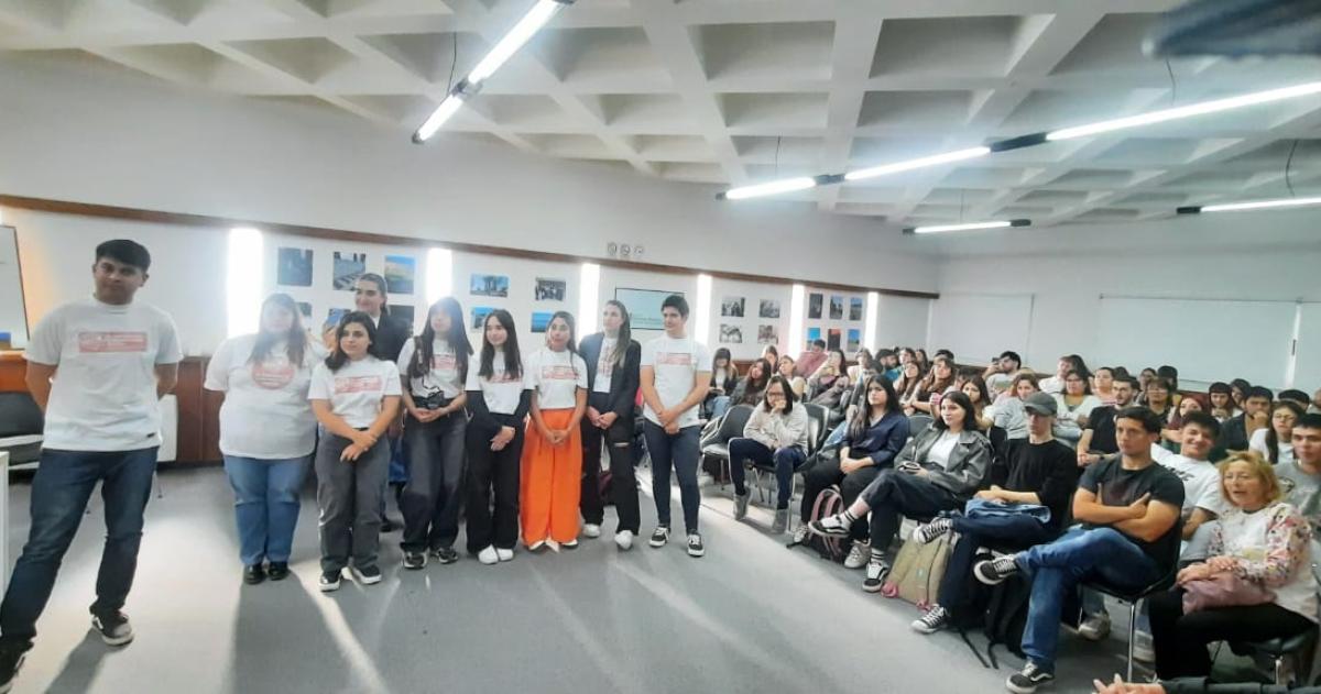 La comunicacioacuten como derecho y como esperanza- Uranga cerroacute las Jornadas de Comunicacioacuten 