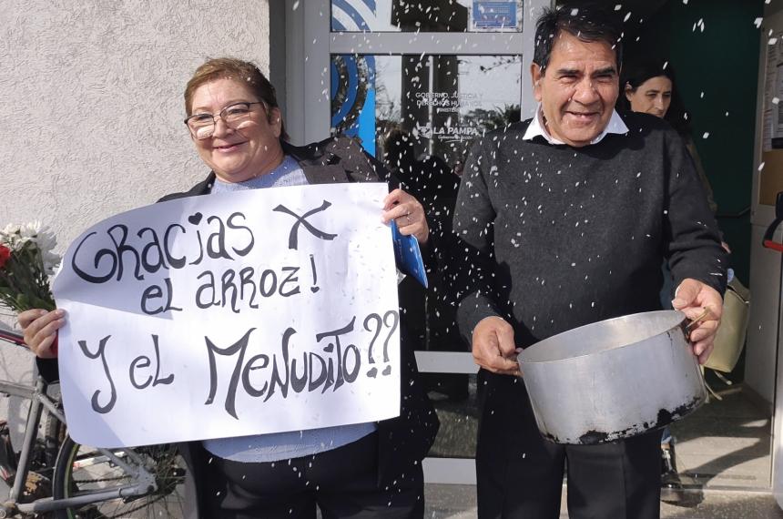 Casamientos del viernes 29 de agosto por la mantildeana en Santa Rosa