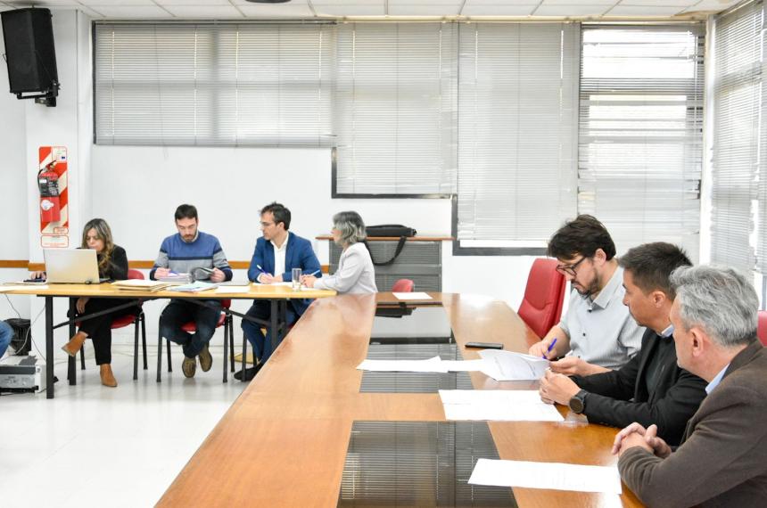 La apertura de ofertas se realizó en la Dirección Provincial de Vialidad