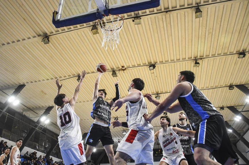 El Celeste volvió a ganarle a Sportivo Realicó y se afianza en su