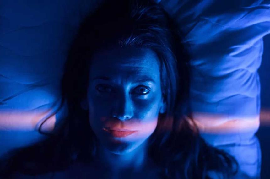 Existe una comunicación entre las bacterias del intestino y el cerebro influye trastornos del sueño