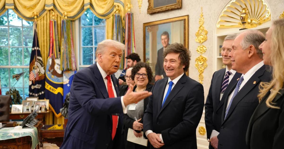 El Presidente volver a encontrarse co Donald Trump