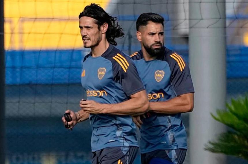 Cavani volvioacute a entrenar y suentildea con estar en el Superclaacutesico