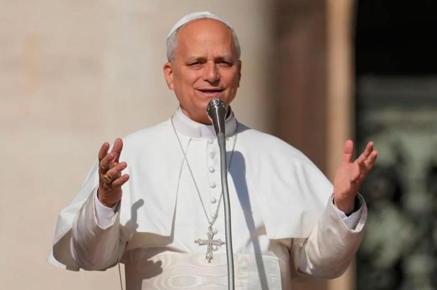 El Papa Leoacuten XIV llamoacute a defender la industria como motor de desarrollo y empleo