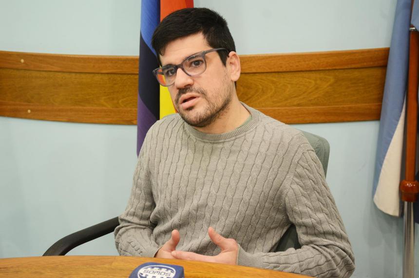 Manuel Simpson de la CPE duda de los límites que pueda poner el  Estado a Clarín