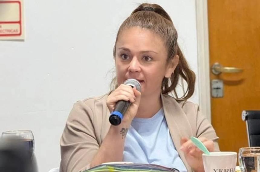 Marina Alvarez presidenta del Concejo Deliberante de 25 de MAyo