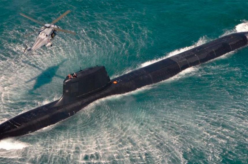El Gobierno negocia con Francia la compra de submarinos y buques para patrullar las costas