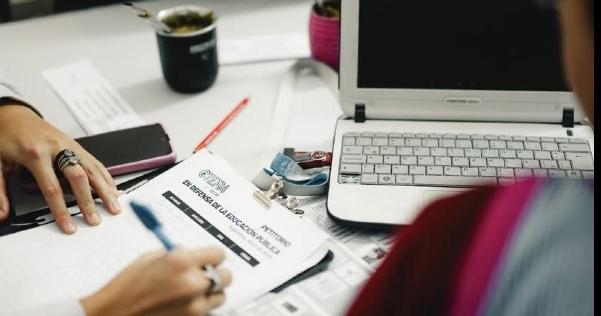 Reclaman que el derecho a la desconexioacuten se discuta en paritarias