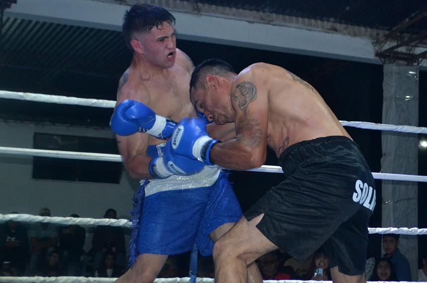 Joaco Pintos realizó sus primeros seis asaltos y obtuvo un trabajado triunfo