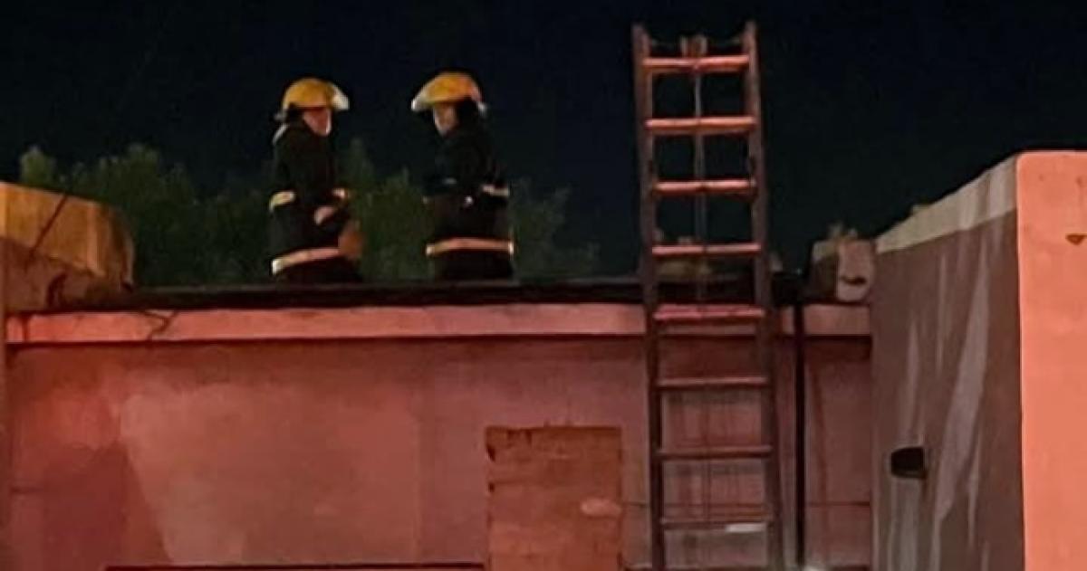 Bomberos contrololaron las llamas en la vivienda