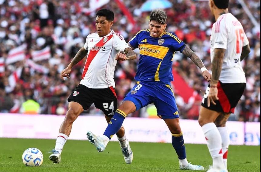 El Superclsico se jugar en La Bombonera desde las 16 horas