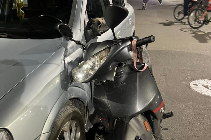 Choque en Toay- una motociclista de 16 antildeos sufrioacute fractura de feacutemur