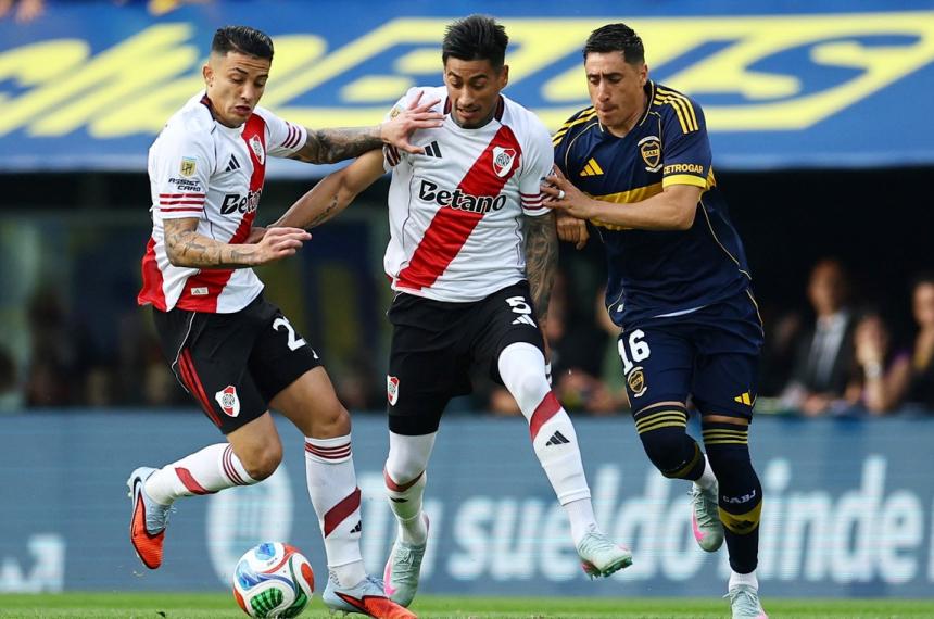 Juegan desde las 16-30 horas