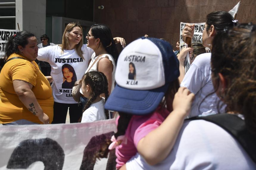 Familiares y amigos de Lia acompañaron la lectura de la sentencia