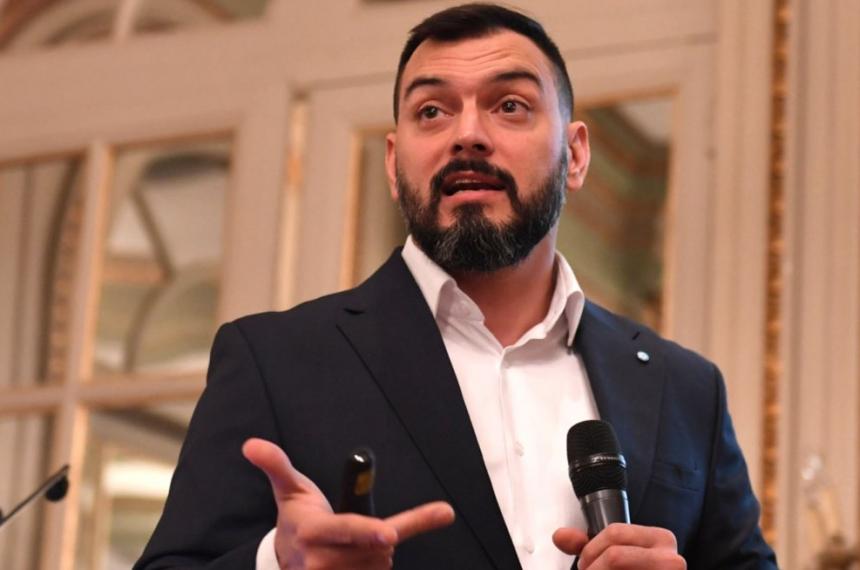 Álvarez Agis fue viceministro de Economía