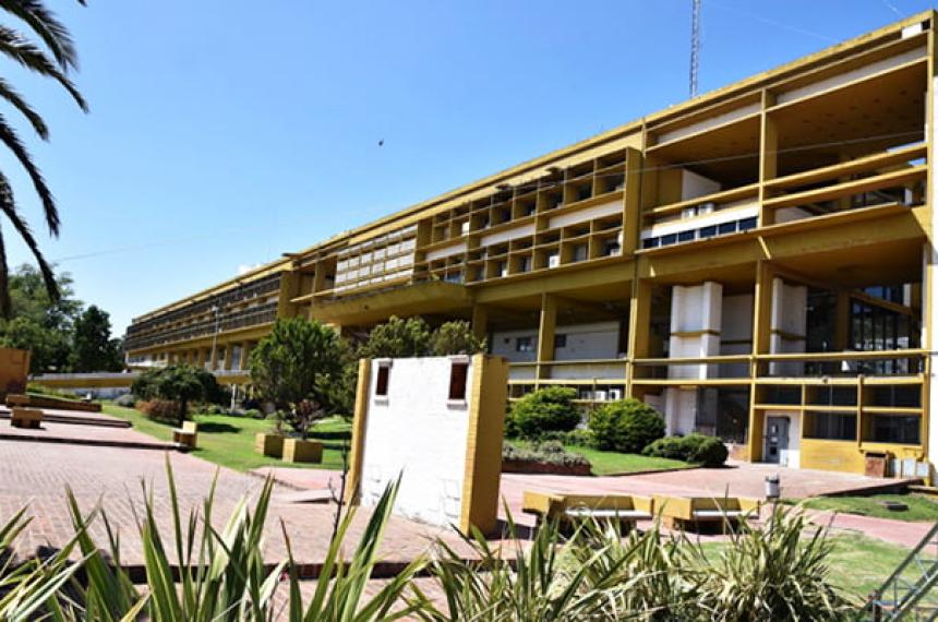 Tal como adelantoacute El Diario un presupuesto sin endeudamiento-  2335 billones