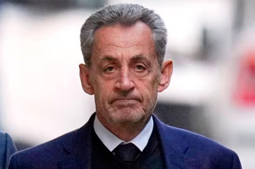 Nicolas Sarkozy fue liberado tras 20 diacuteas en prisioacuten y seguiraacute bajo supervisioacuten judicial