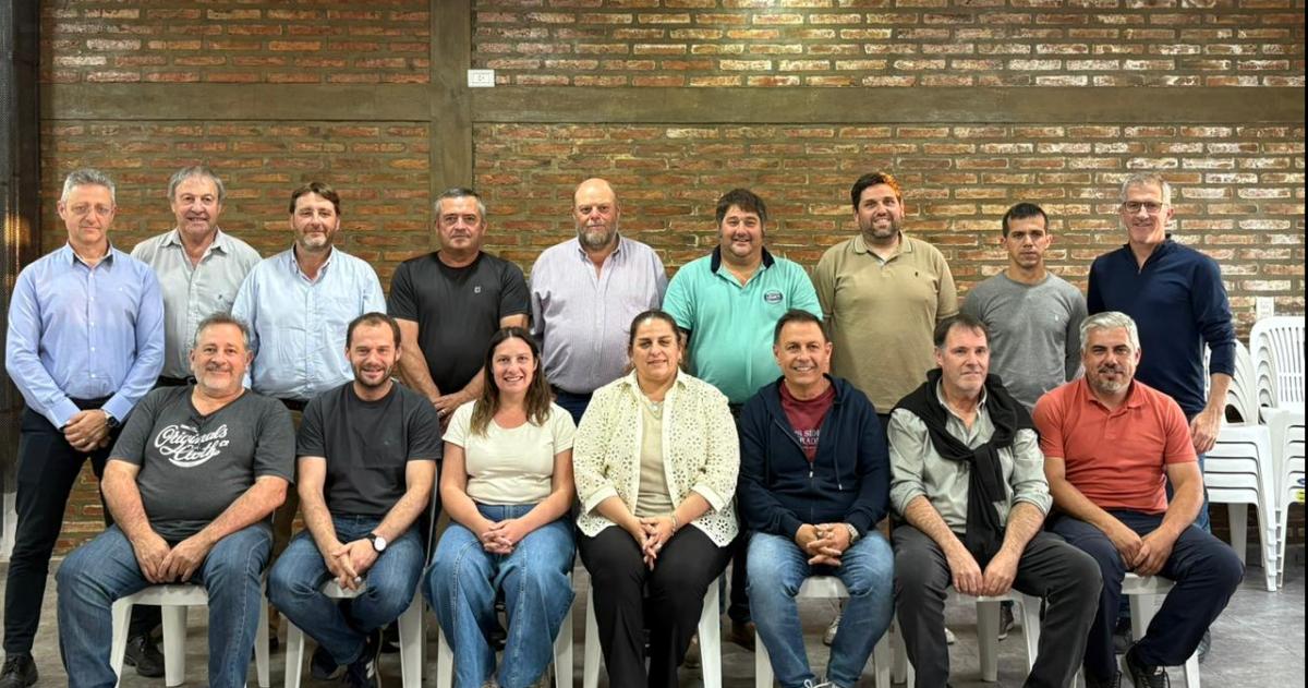 Jefes y jefas comunales del radicalismo lanzan su propio espacio