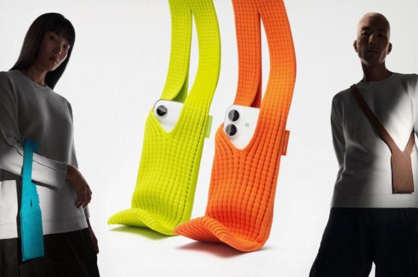 Apple lanzoacute iPhone Pocket- el bolso maacutes insoacutelito (y cariacutesimo) para llevar el celular