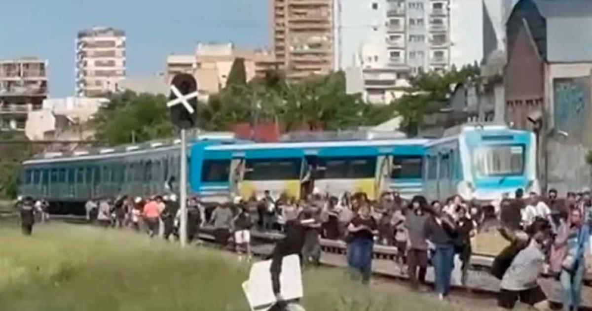 La Justicia ordenoacute un test de alcoholemia para el chofer del Tren Sarmiento que descarriloacute en Liniers