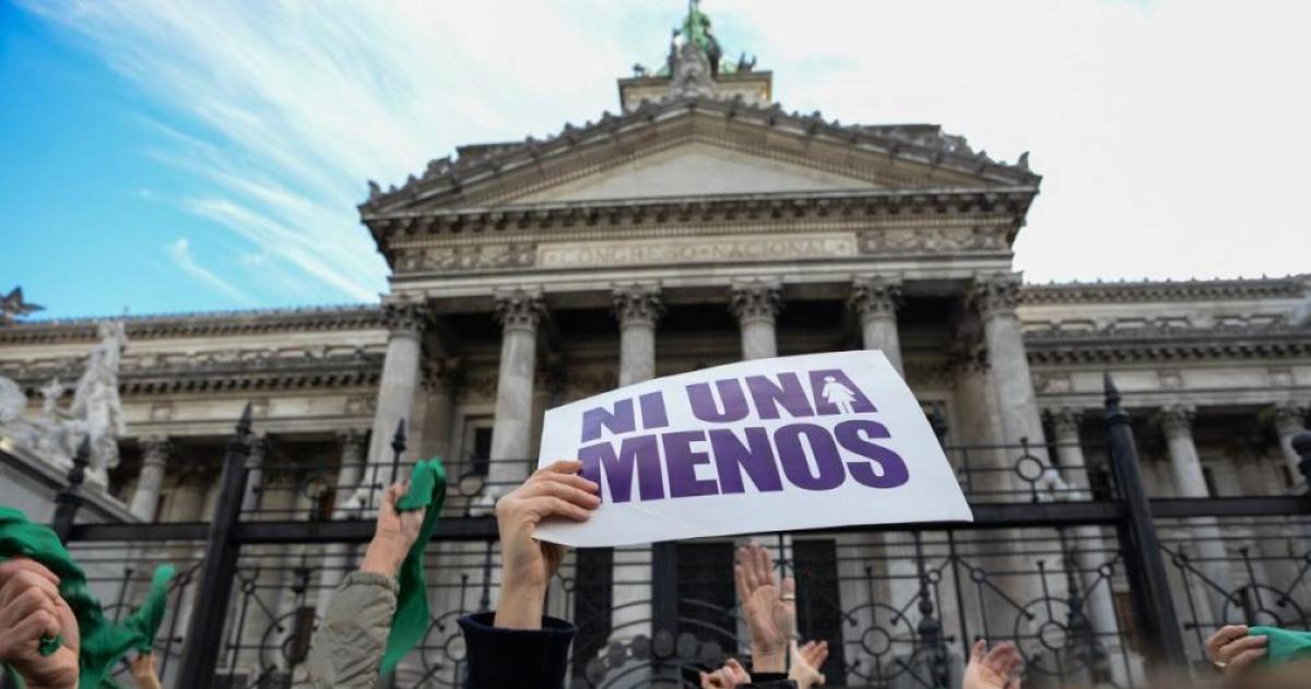 Una mujer es asesinada cada 29 horas en Argentina- un estudio revela la alarmante falta de conciencia en los varones