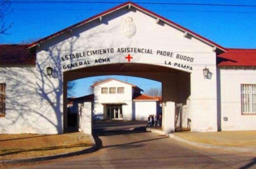 La mujer adujo una emergencia familiar
