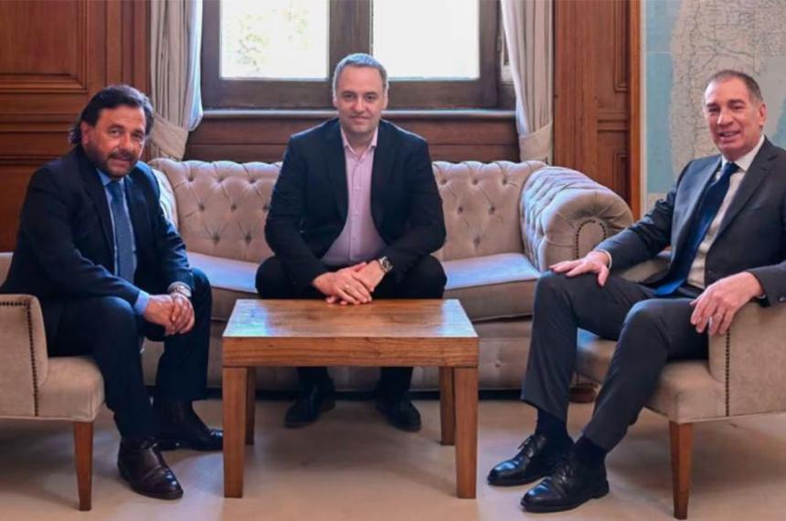 Santilli pisa el acelerador- busca a los gobernadores para blindar el Presupuesto 2026 y las reformas de Milei