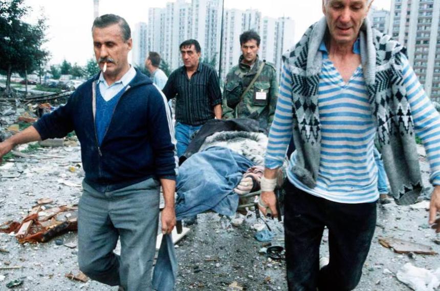 Italia pone la lupa sobre los macabros safaris humanos en Sarajevo