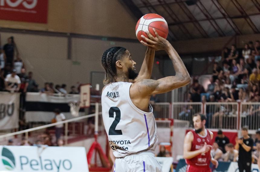 Latraius Mosley fue el ms destacado en el Decano (IG Pico)