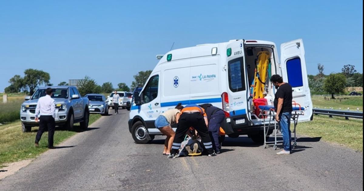 La mujer fue asistida por personal del SEM y trasladada al Hospital Centeno