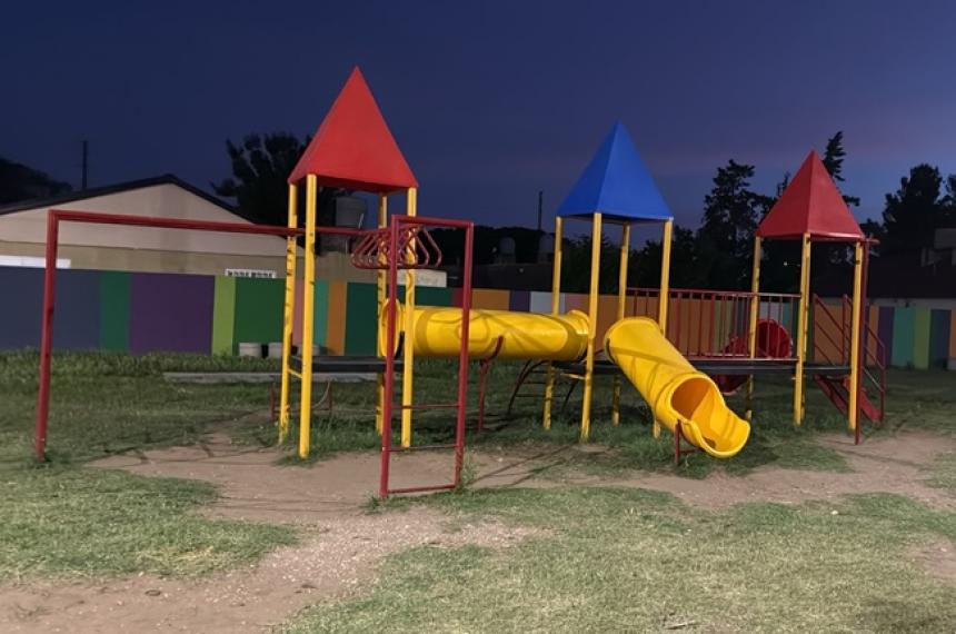 El robo se produjo en el parque ubicado en la calle Esmeralda en Santa Rosa