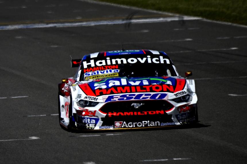 El Zorro se quedó con el mejor tiempo para la penltima del año en Toay (ACTC)