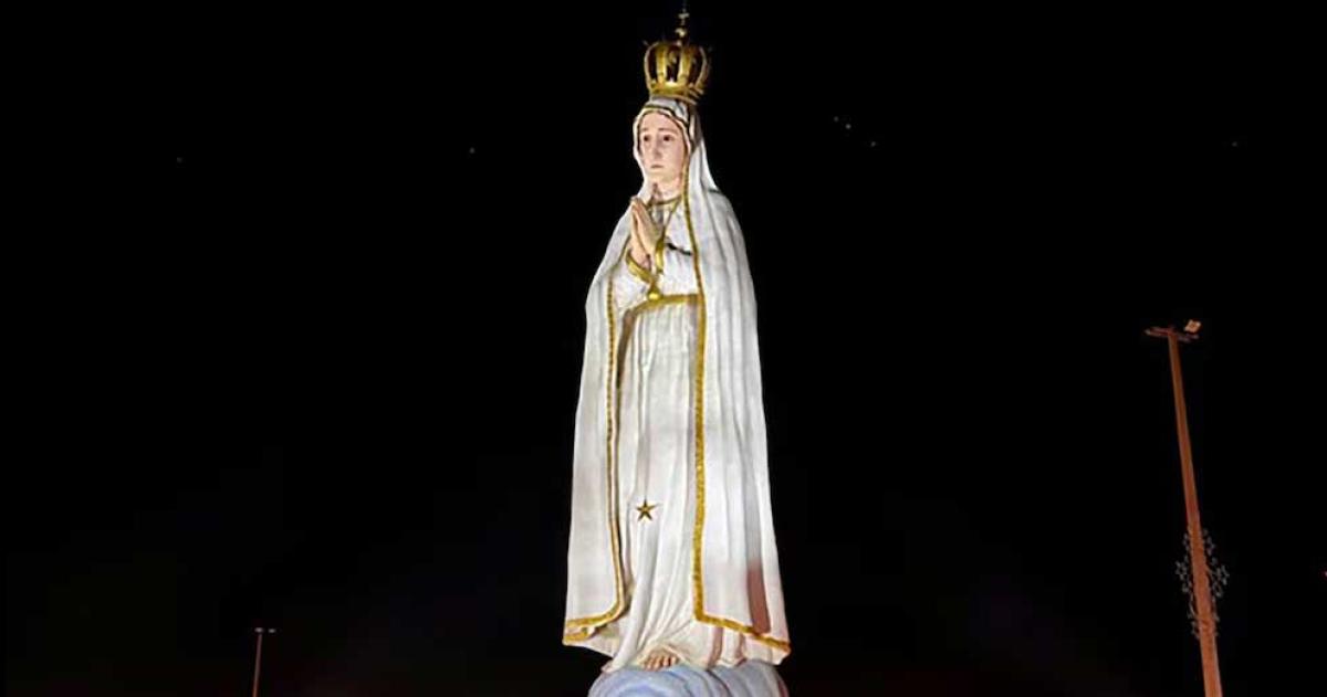 El monumento dedicado a Nuestra Señora de Ftima alcanza los 54 metros de altura