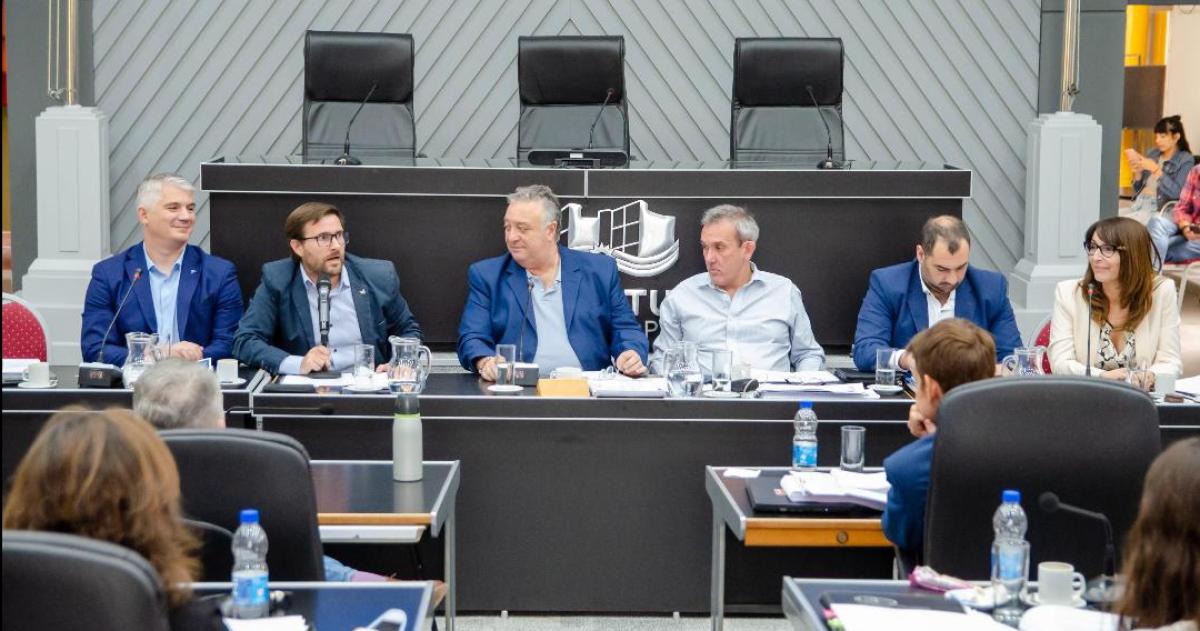 El ministro este lunes en la Legislatura pampeana